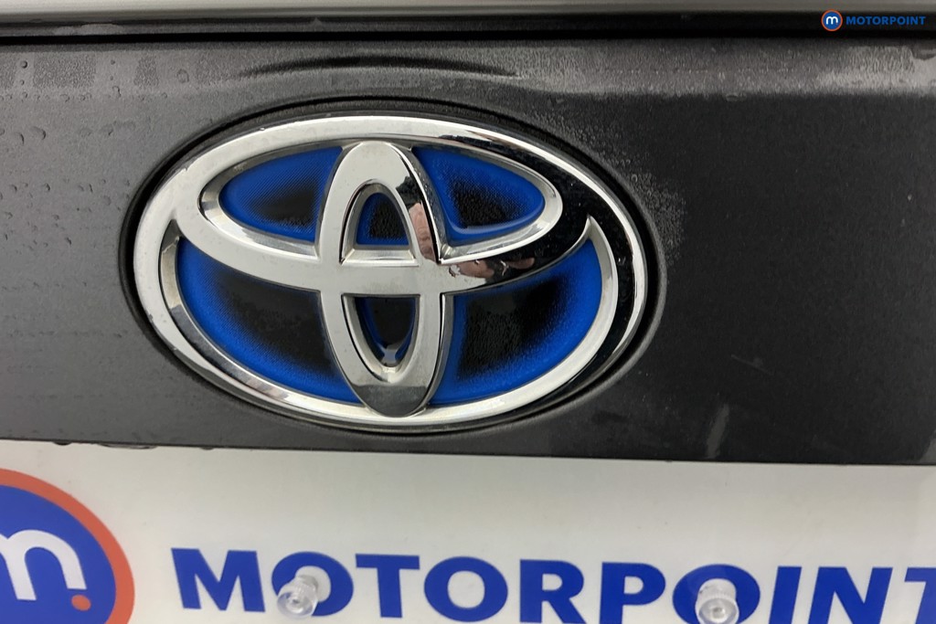 Toyota Rav4 Dynamic Automatic Petrol-Electric Hybrid SUV - Stock Number (1596000) - 33rd supplementary image