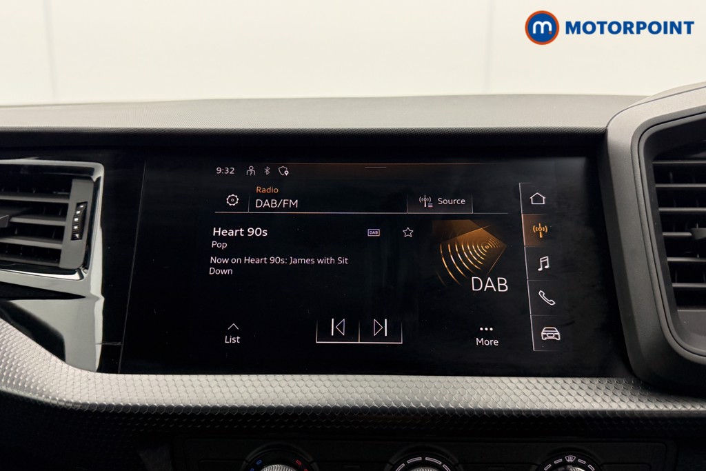 Audi A1 Technik Manual Petrol Hatchback - Stock Number (1596192) - 5th supplementary image