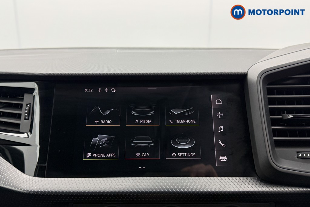 Audi A1 Technik Manual Petrol Hatchback - Stock Number (1596192) - 8th supplementary image