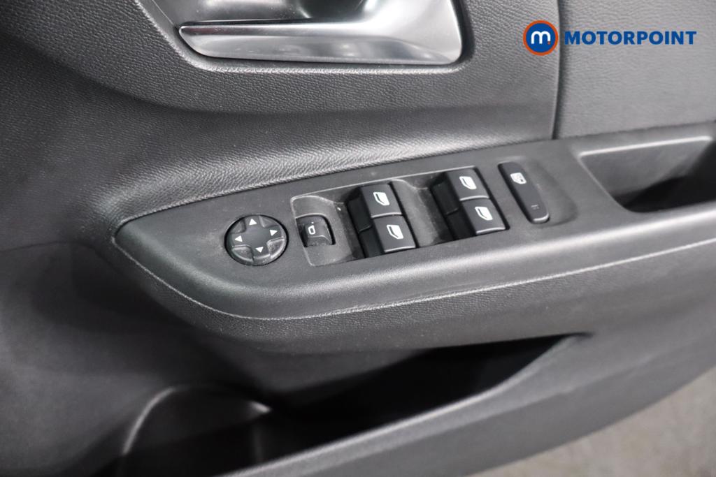 Vauxhall Corsa GS Manual Petrol Hatchback - Stock Number (1596251) - 9th supplementary image