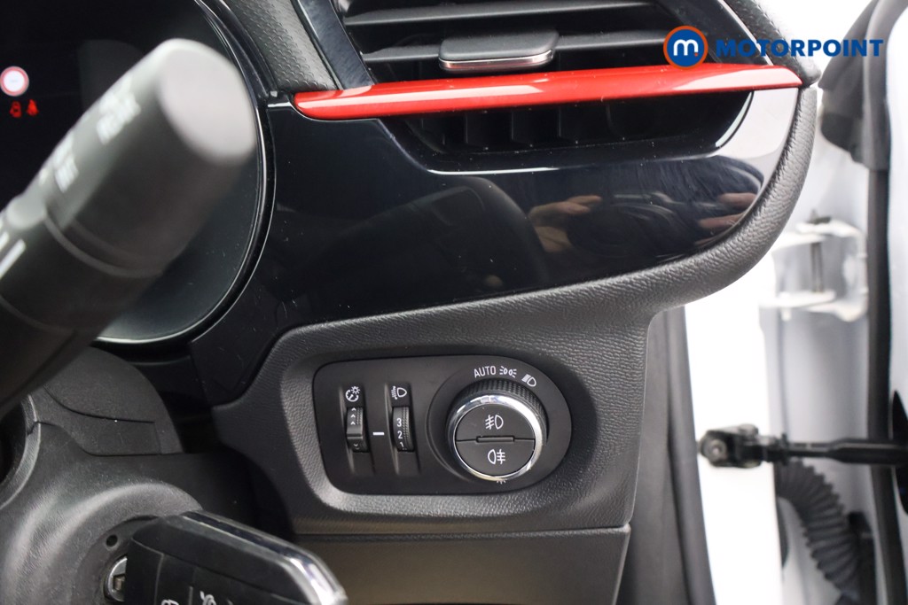 Vauxhall Corsa GS Manual Petrol Hatchback - Stock Number (1596357) - 7th supplementary image