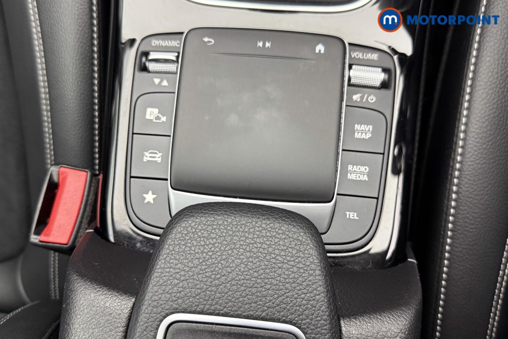 Mercedes-Benz A Class Amg Line Executive Edition Manual Petrol Saloon - Stock Number (1596478) - 11th supplementary image