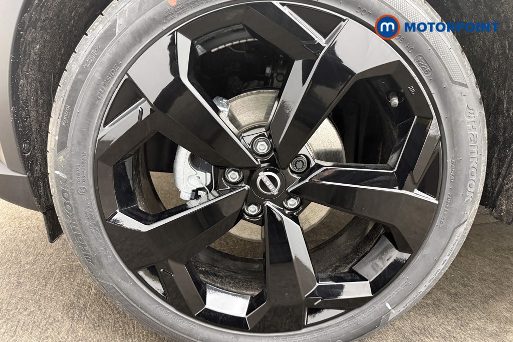 Nissan Juke Tekna Automatic Petrol SUV - Stock Number (1596701) - 1st supplementary image