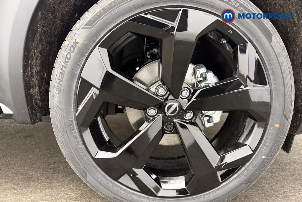 Nissan Juke Tekna Automatic Petrol SUV - Stock Number (1596702) - 4th supplementary image