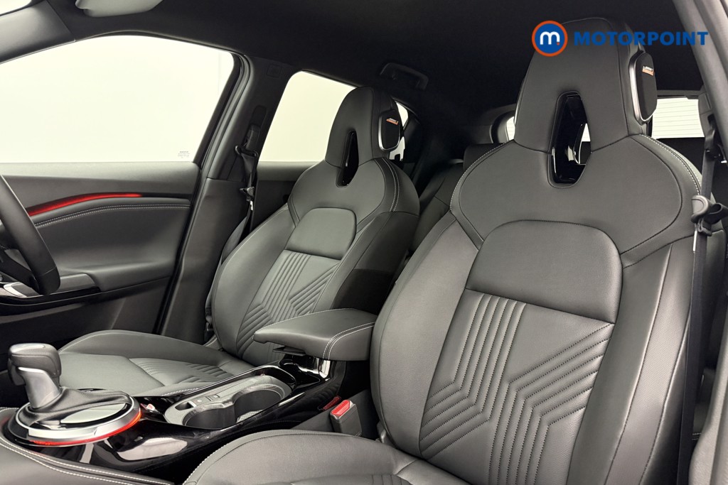 Nissan Juke Tekna Automatic Petrol SUV - Stock Number (1596702) - 7th supplementary image