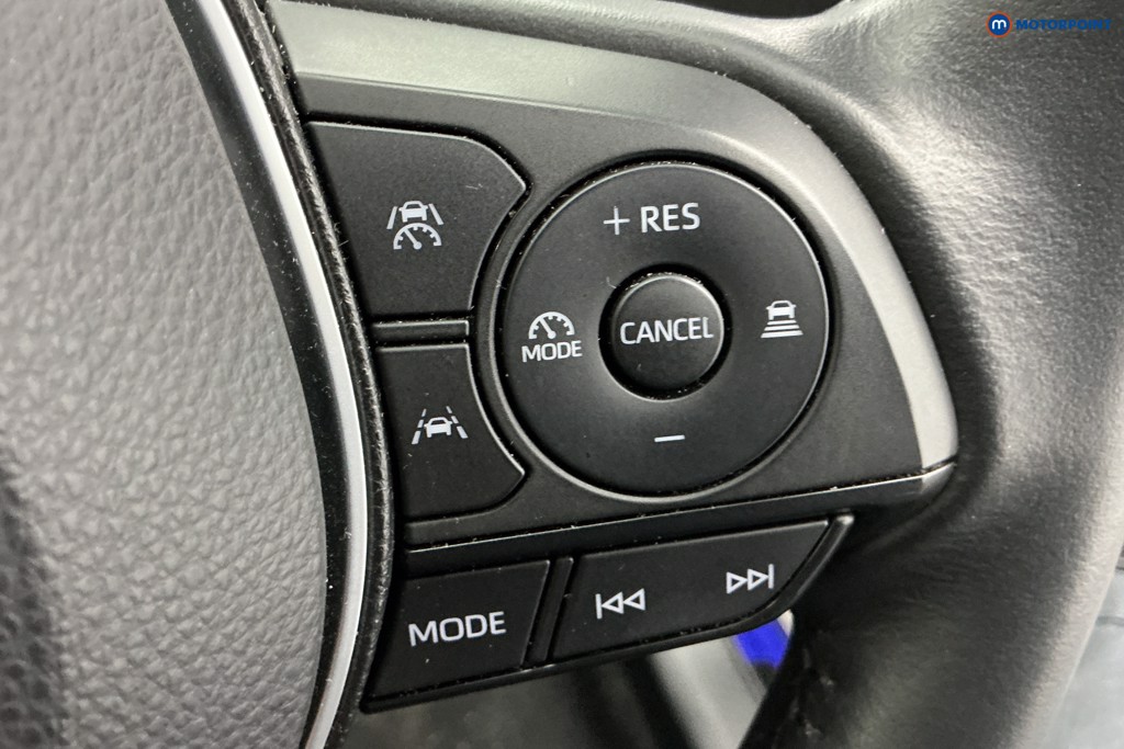 Toyota Corolla Excel Automatic Petrol-Electric Hybrid Estate - Stock Number (1596802) - 20th supplementary image