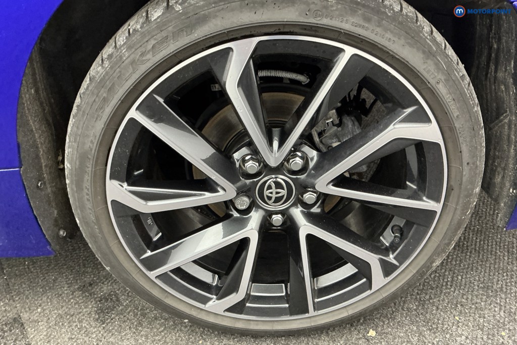 Toyota Corolla Excel Automatic Petrol-Electric Hybrid Estate - Stock Number (1596802) - 37th supplementary image