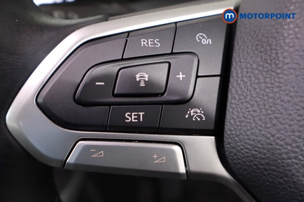 Volkswagen Golf Style Automatic Petrol Hatchback - Stock Number (1596925) - 7th supplementary image