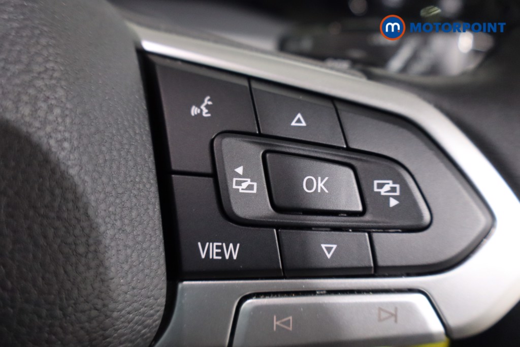 Volkswagen Golf Style Automatic Petrol Hatchback - Stock Number (1596925) - 8th supplementary image