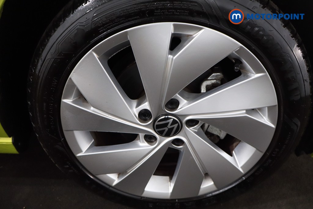 Volkswagen Golf Style Automatic Petrol Hatchback - Stock Number (1596925) - 10th supplementary image