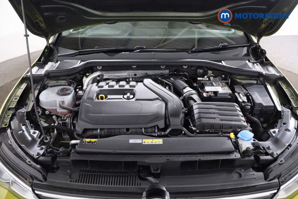 Volkswagen Golf Style Automatic Petrol Hatchback - Stock Number (1596925) - 33rd supplementary image