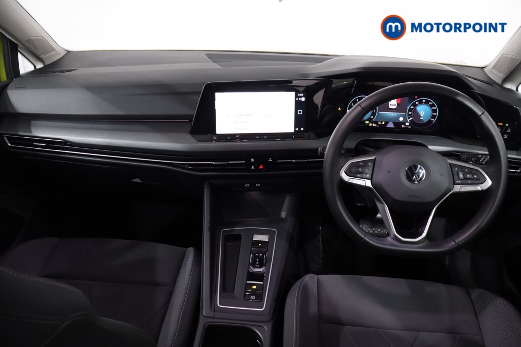 Volkswagen Golf Style Automatic Petrol Hatchback - Stock Number (1596925) - 1st supplementary image