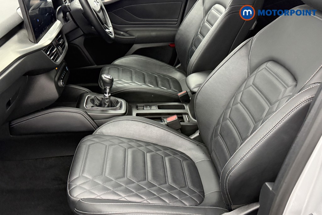 Ford Focus Titanium X Manual Petrol Hatchback - Stock Number (1596926) - 23rd supplementary image