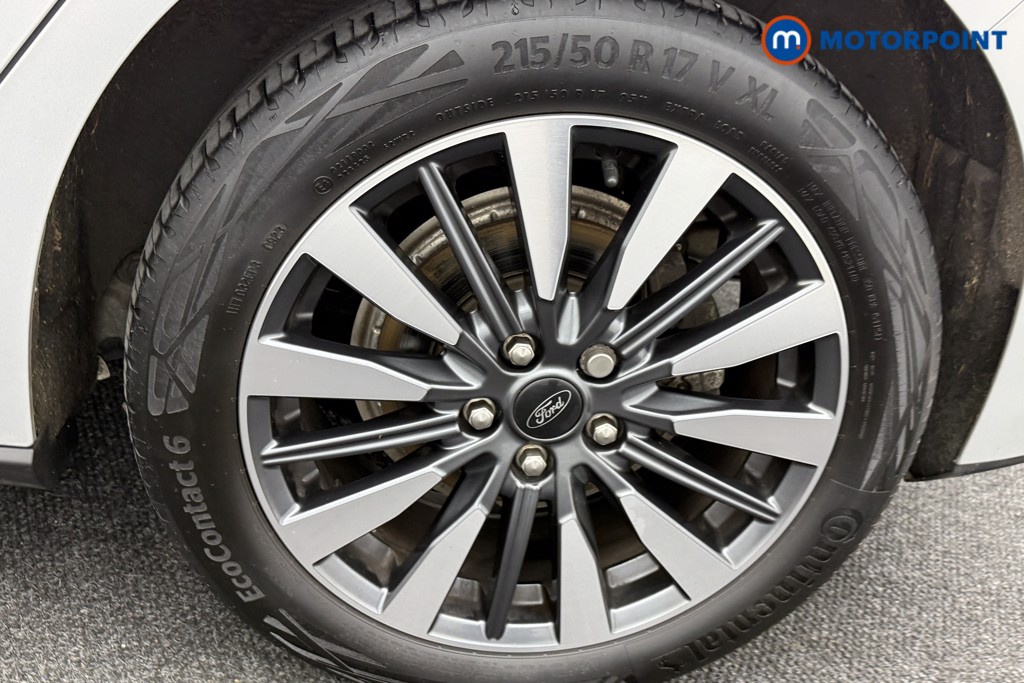 Ford Focus Titanium X Manual Petrol Hatchback - Stock Number (1596926) - 31st supplementary image