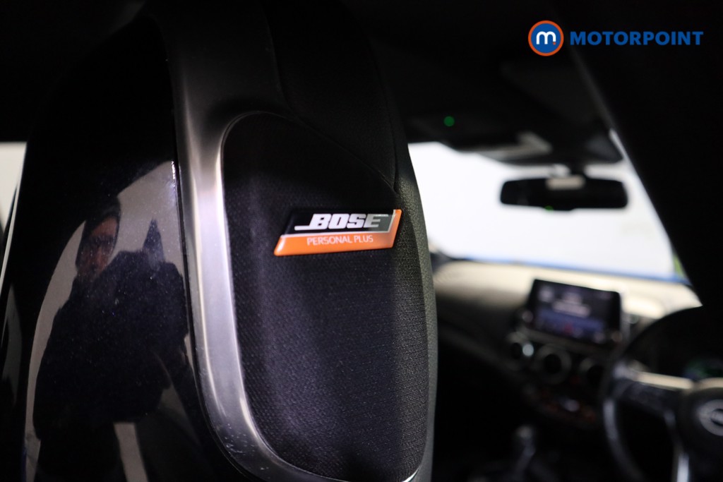 Nissan Juke Tekna-Plus Automatic Petrol-Electric Hybrid SUV - Stock Number (1596930) - 13th supplementary image