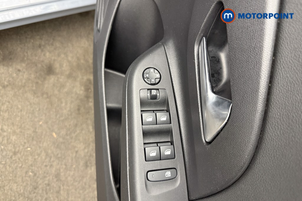 Vauxhall Corsa GS Manual Petrol Hatchback - Stock Number (1597066) - 15th supplementary image