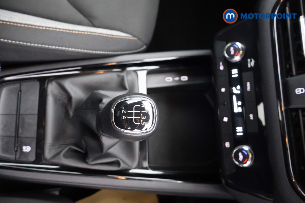 Skoda Kamiq SE Manual Petrol SUV - Stock Number (1597097) - 9th supplementary image