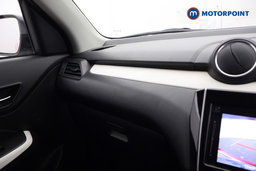 Suzuki Swift Sz-L Manual Petrol Hatchback - Stock Number (1597131) - 11th supplementary image