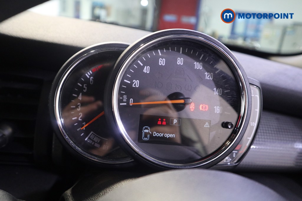 Mini Convertible Cooper Classic Automatic Petrol Convertible - Stock Number (1597290) - 4th supplementary image