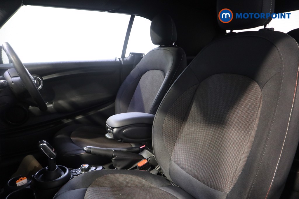 Mini Convertible Cooper Classic Automatic Petrol Convertible - Stock Number (1597290) - 10th supplementary image