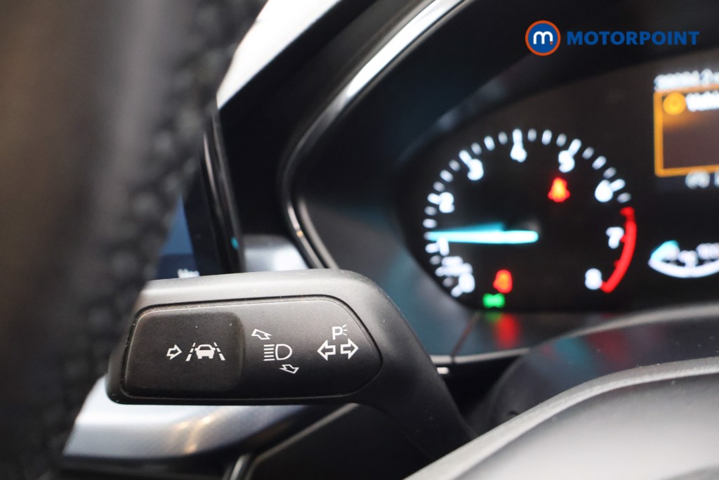 Ford Focus Active Manual Petrol Hatchback - Stock Number (1597303) - 5th supplementary image