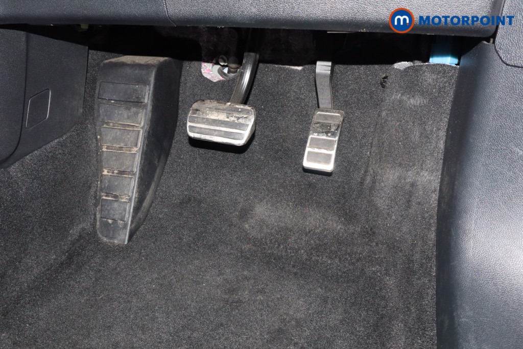 Ford Kuga St-Line Edition Automatic Petrol Plug-In Hybrid SUV - Stock Number (1597425) - 15th supplementary image