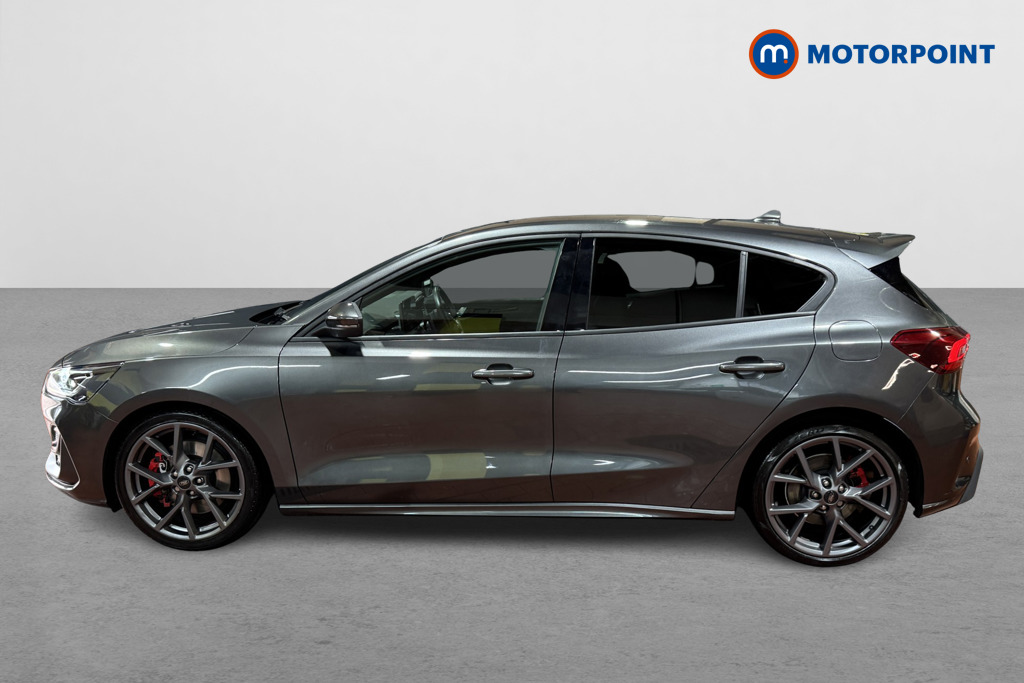 Ford Focus ST Automatic Petrol Hatchback - Stock Number (1597548) - Passenger side
