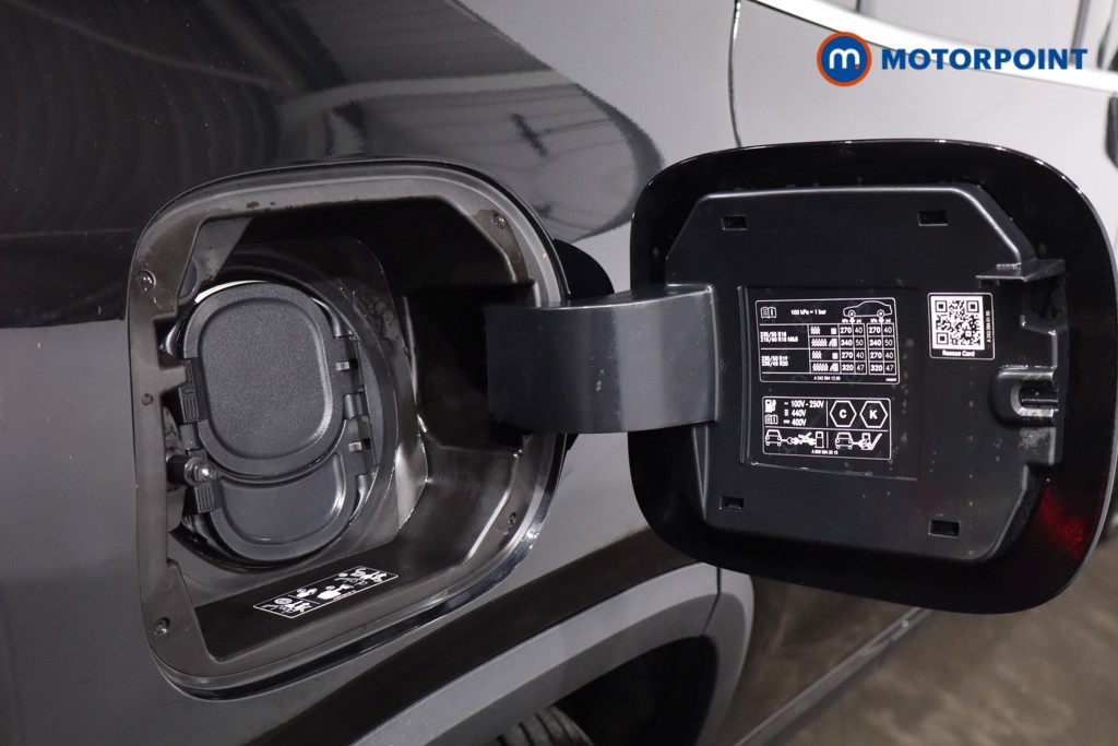 Mercedes-Benz EQA Amg Line Automatic Electric SUV - Stock Number (1597641) - 39th supplementary image