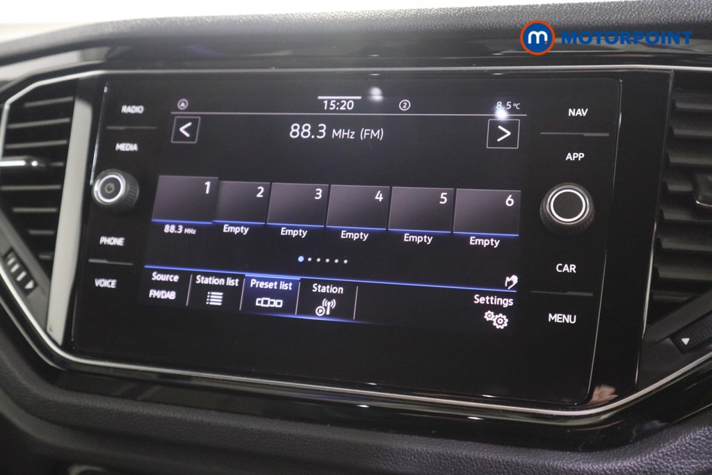 Volkswagen T-Roc Black Edition Manual Petrol SUV - Stock Number (1597664) - 2nd supplementary image