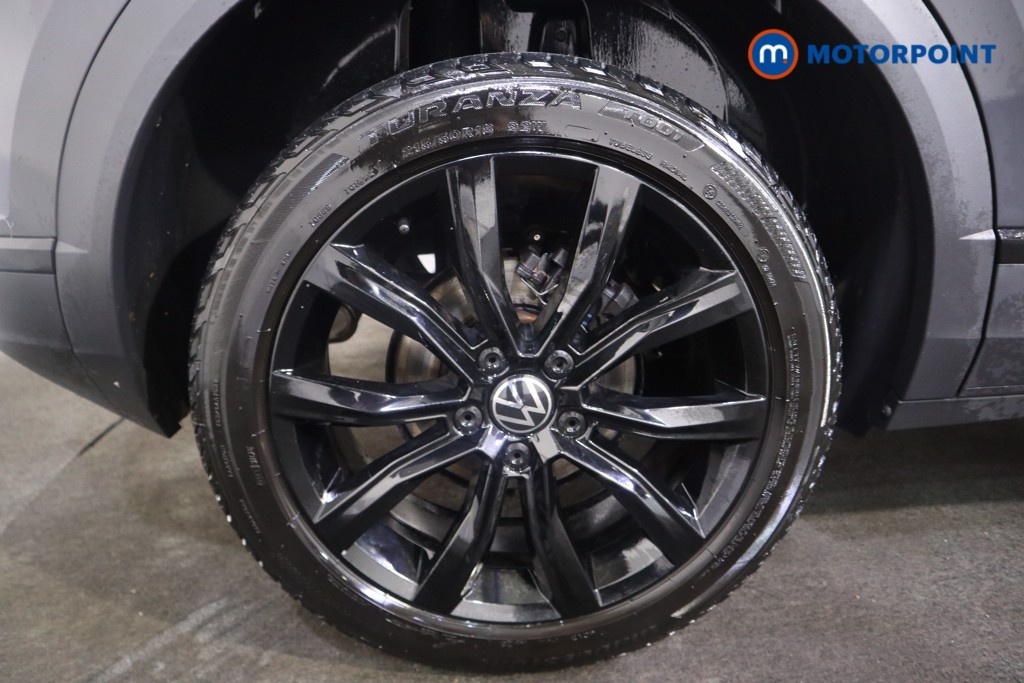 Volkswagen T-Roc Black Edition Manual Petrol SUV - Stock Number (1597664) - 13th supplementary image