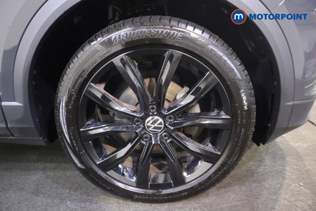 Volkswagen T-Roc Black Edition Manual Petrol SUV - Stock Number (1597664) - 14th supplementary image