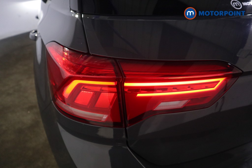 Volkswagen T-Roc Black Edition Manual Petrol SUV - Stock Number (1597664) - 18th supplementary image