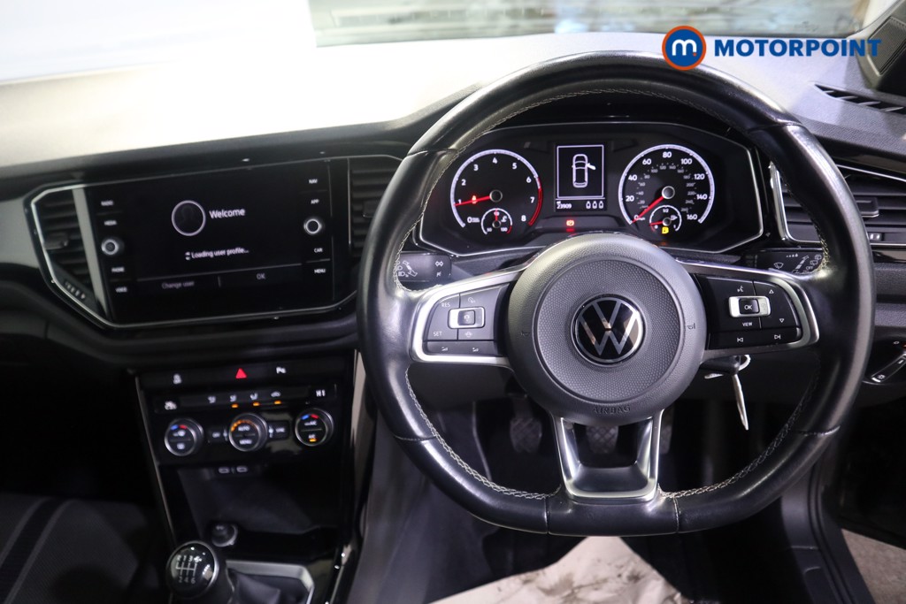 Volkswagen T-Roc Black Edition Manual Petrol SUV - Stock Number (1597664) - 1st supplementary image