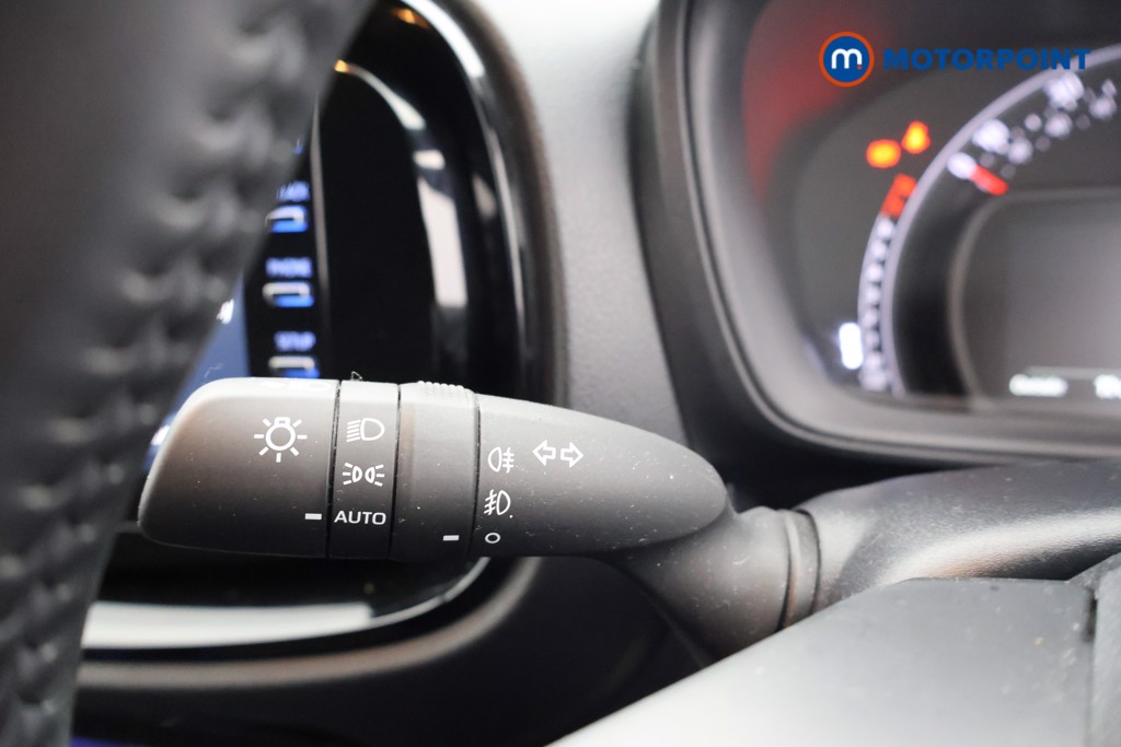 Toyota Aygo X Edge Manual Petrol Hatchback - Stock Number (1597679) - 5th supplementary image