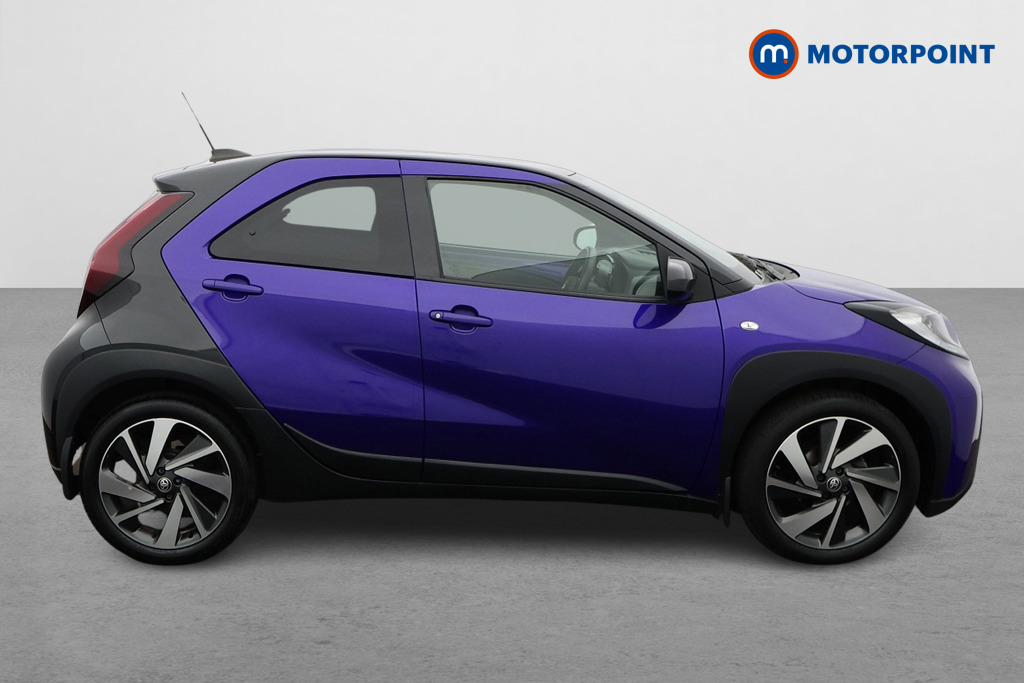 Toyota Aygo X Edge Manual Petrol Hatchback - Stock Number (1597679) - Drivers side