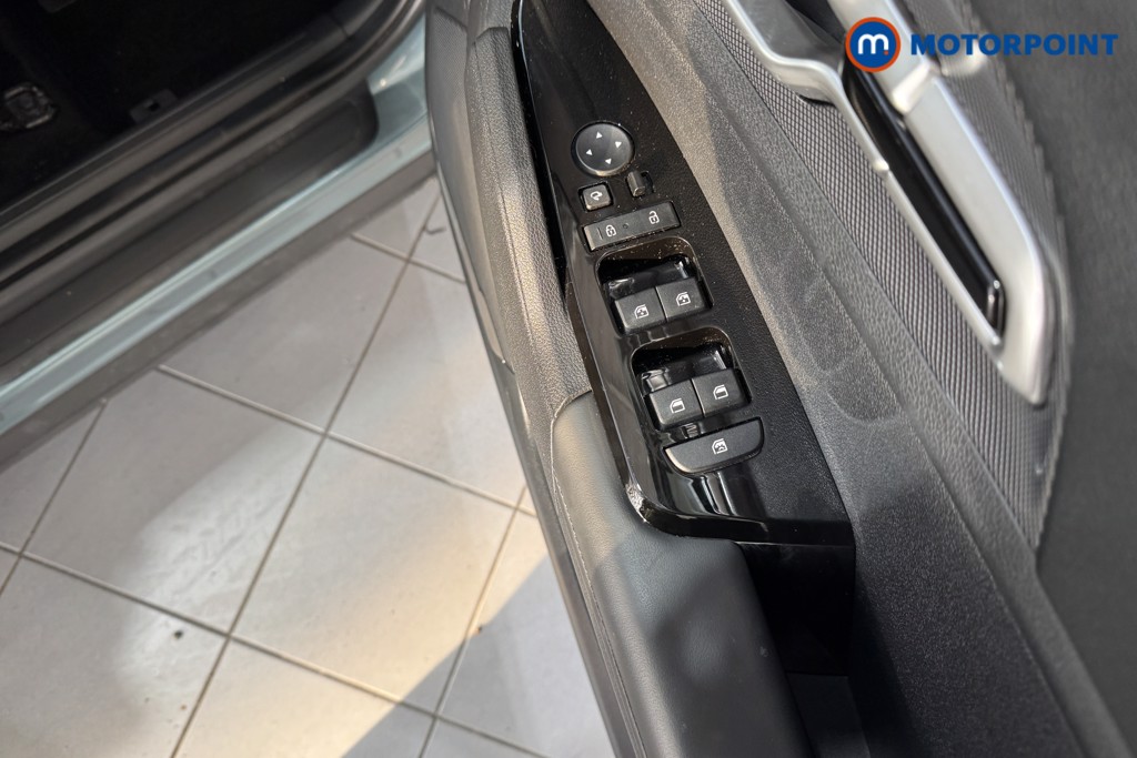 KIA Sportage 3 Automatic Petrol SUV - Stock Number (1597707) - 6th supplementary image