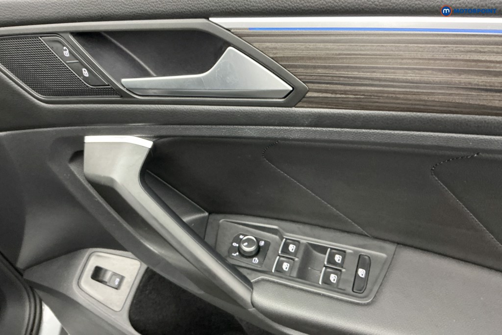 Volkswagen Tiguan Allspace Elegance Automatic Petrol SUV - Stock Number (1598236) - 24th supplementary image