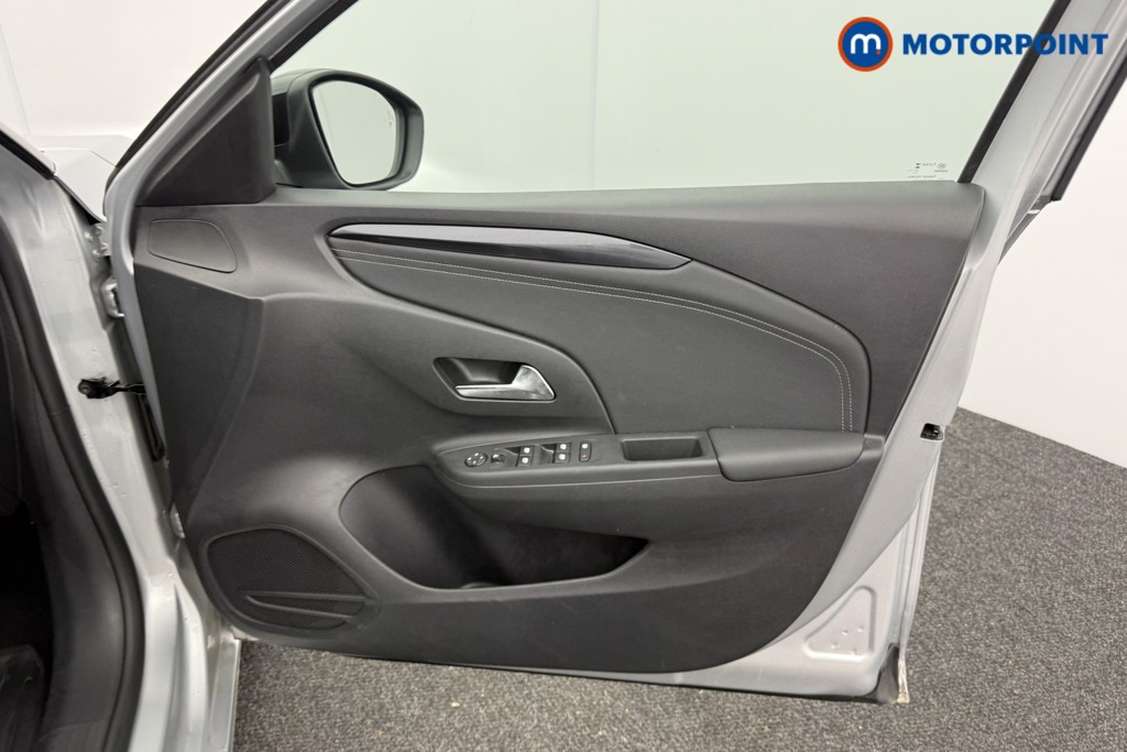 Vauxhall Corsa GS Manual Petrol Hatchback - Stock Number (1598332) - 16th supplementary image