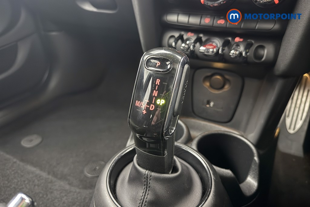 Mini Hatchback Cooper Sport Automatic Petrol Hatchback - Stock Number (1598392) - 13th supplementary image