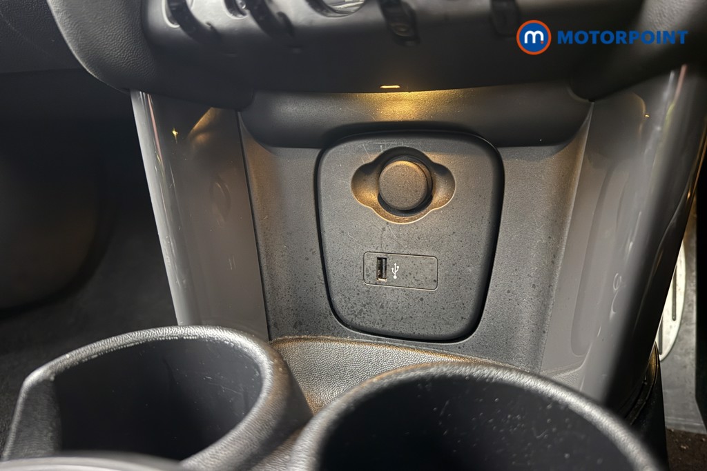 Mini Hatchback Cooper Sport Automatic Petrol Hatchback - Stock Number (1598392) - 14th supplementary image