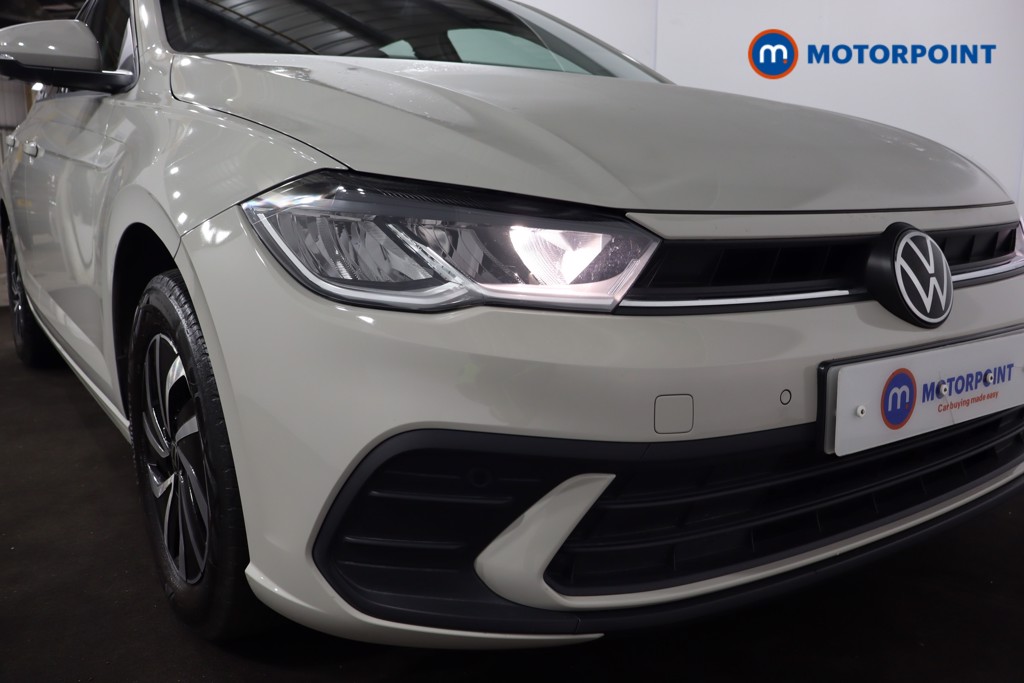 Volkswagen Polo Life Manual Petrol Hatchback - Stock Number (1598494) - 26th supplementary image
