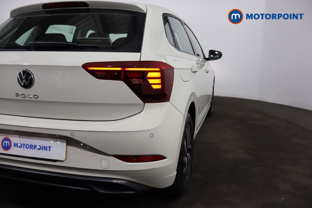 Volkswagen Polo Life Manual Petrol Hatchback - Stock Number (1598494) - 27th supplementary image