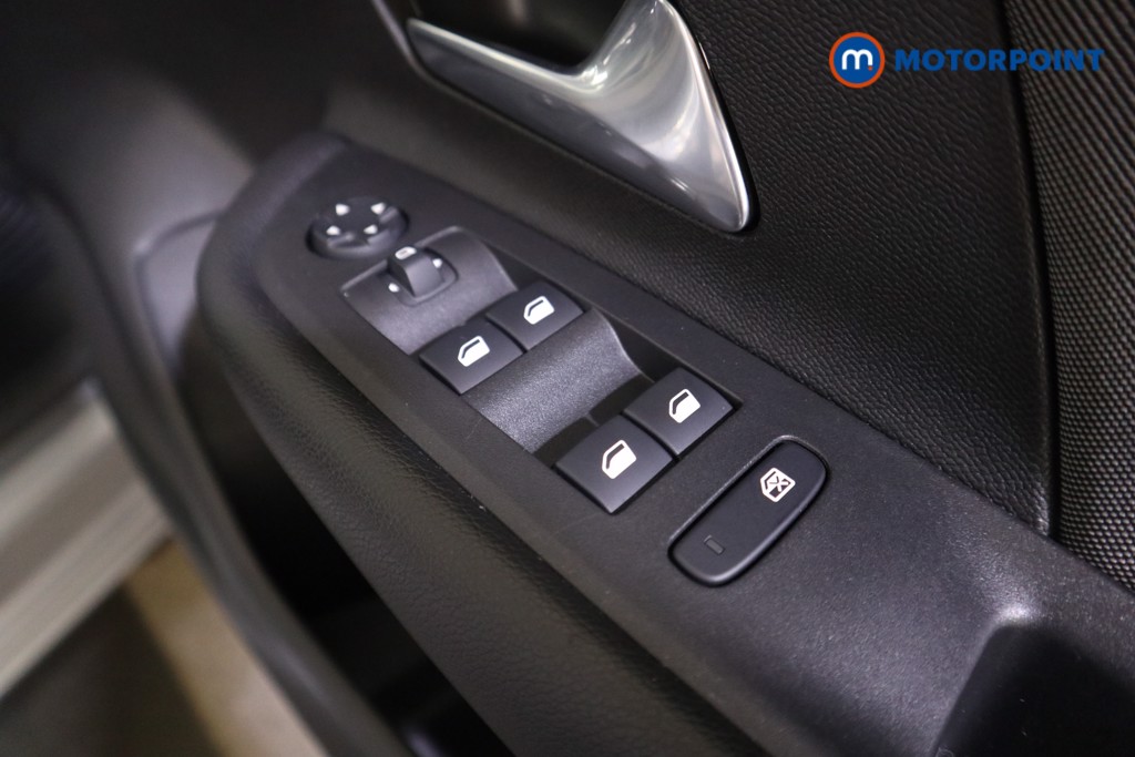 Vauxhall Mokka Se Edition Manual Petrol SUV - Stock Number (1598537) - 11th supplementary image