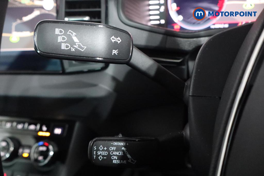 Skoda Karoq Sportline Edition Manual Petrol SUV - Stock Number (1598630) - 7th supplementary image