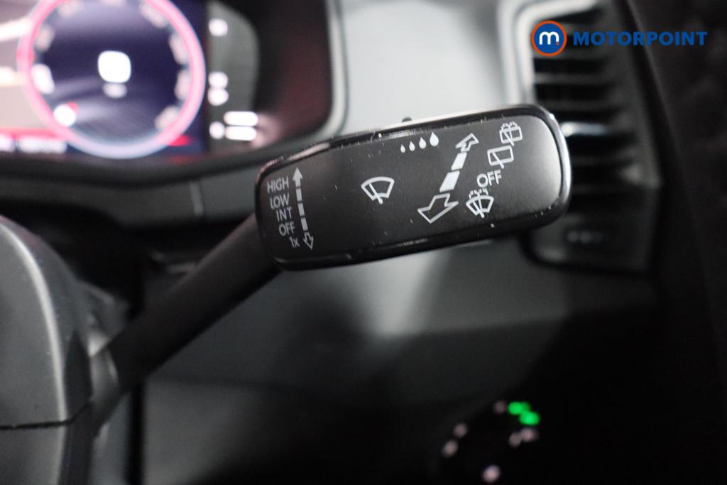 Skoda Karoq Sportline Edition Manual Petrol SUV - Stock Number (1598630) - 8th supplementary image