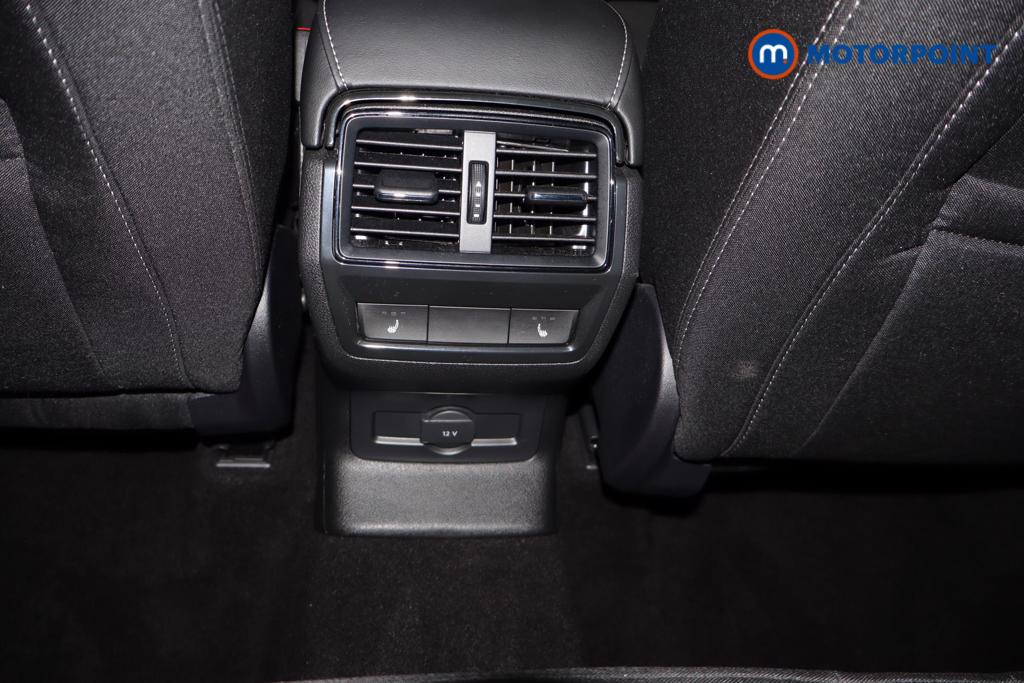 Skoda Karoq Sportline Edition Manual Petrol SUV - Stock Number (1598630) - 18th supplementary image