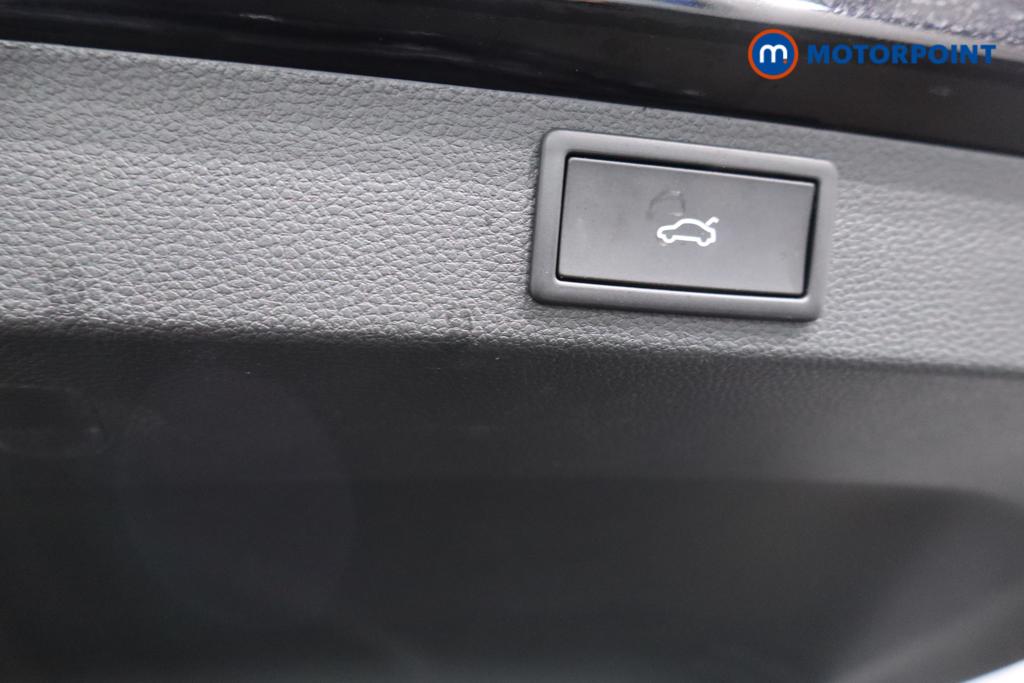Skoda Karoq Sportline Edition Manual Petrol SUV - Stock Number (1598630) - 20th supplementary image