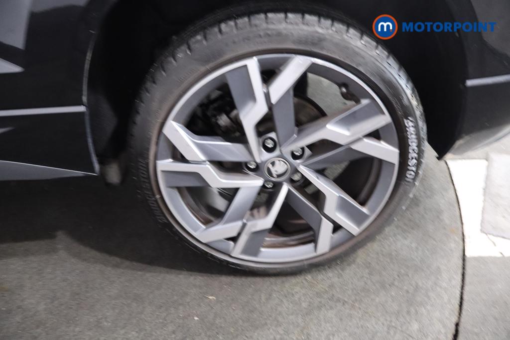 Skoda Karoq Sportline Edition Manual Petrol SUV - Stock Number (1598630) - 21st supplementary image