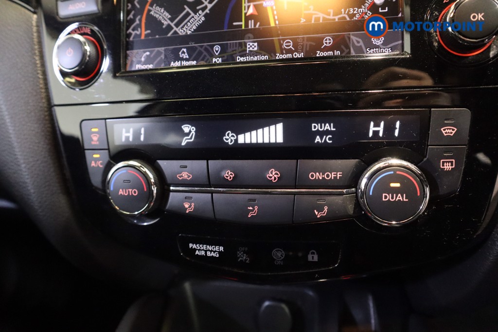 Nissan Qashqai Acenta Premium Manual Diesel SUV - Stock Number (1598895) - 5th supplementary image