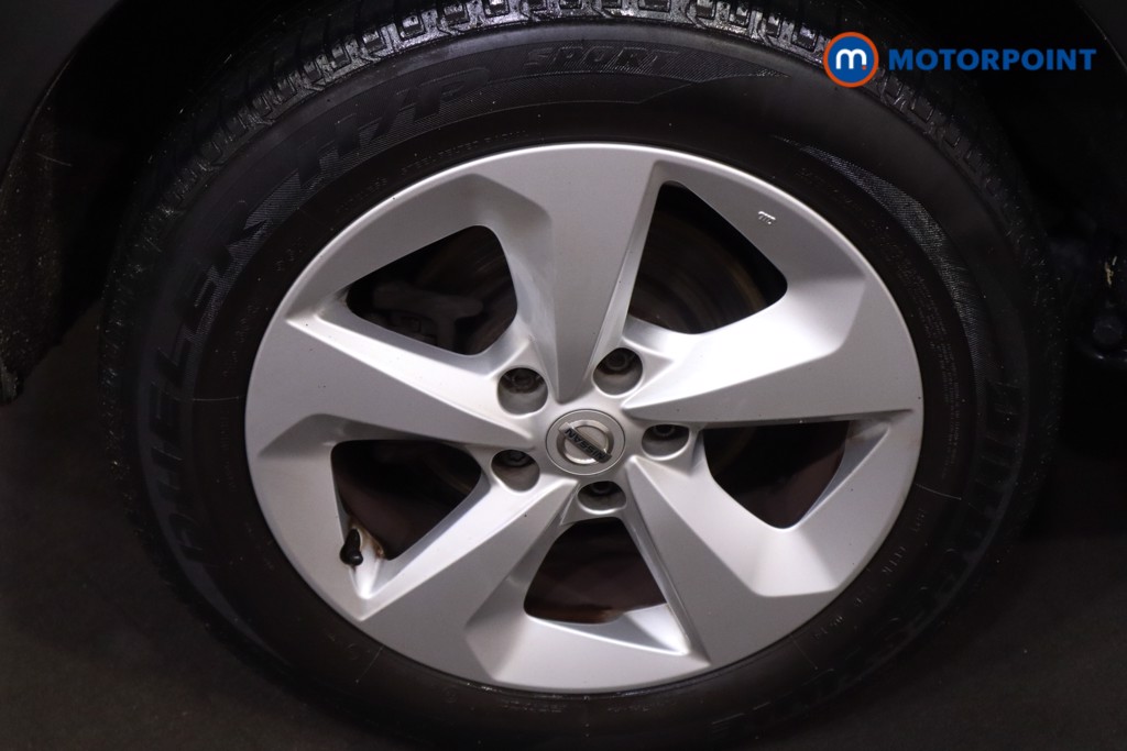 Nissan Qashqai Acenta Premium Manual Diesel SUV - Stock Number (1598895) - 22nd supplementary image